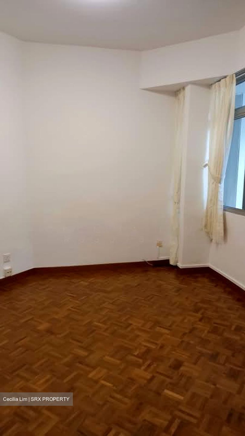 Elizabeth Heights (D9), Condominium #568820761